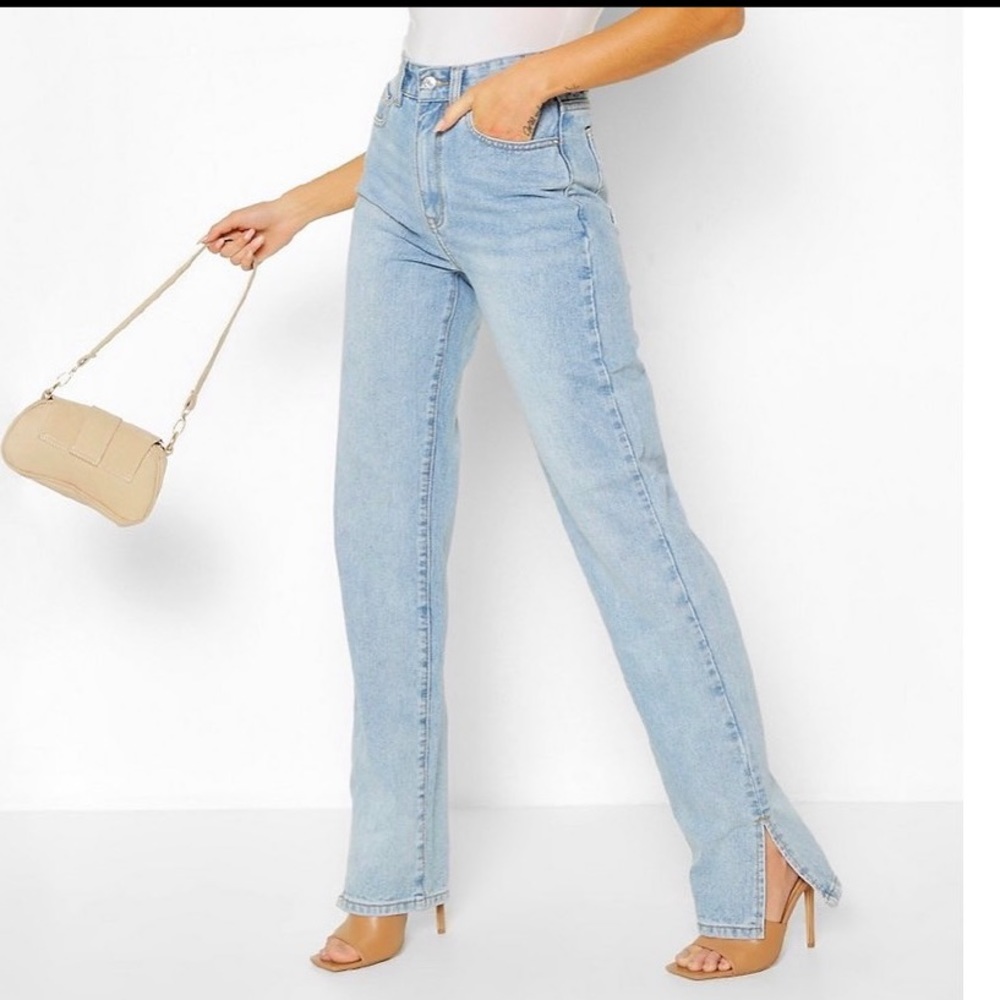 Momokrom Split Hem Jeans